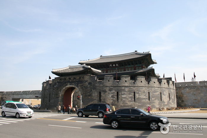 Puerta Janganmun (장안문)2