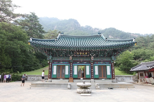 Templo Beopheungsa en Yeongwol (법흥사(영월))