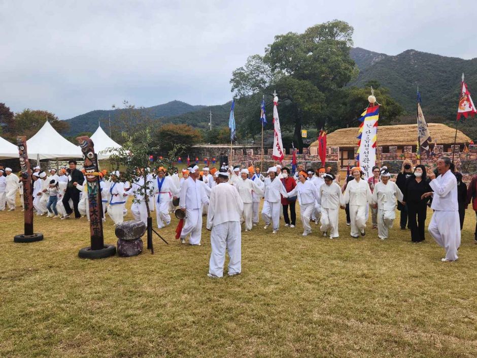 thumbnail-Naganeupseong Folk Culture Festival (낙안읍성 민속문화축제)-5