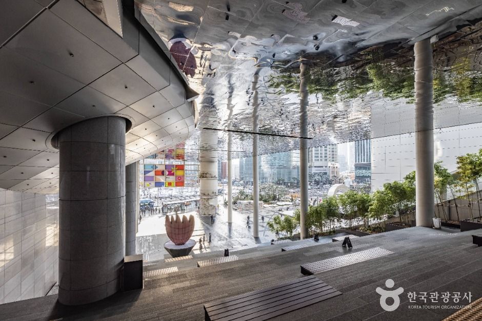 thumbnail-용산역광장-18