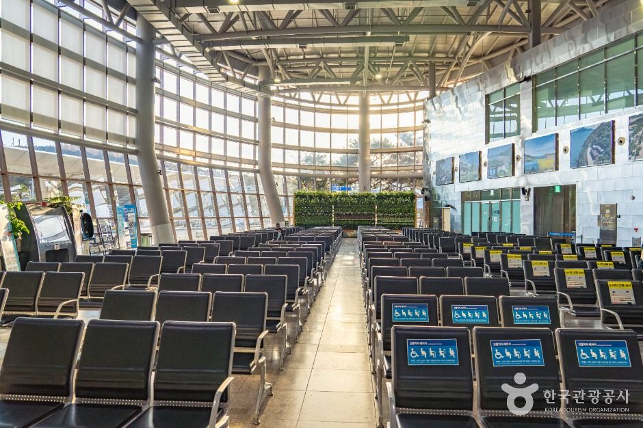 thumbnail-완도항-4