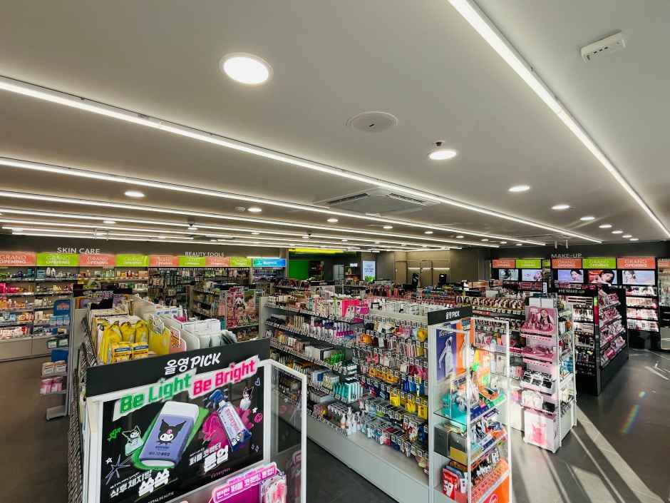 thumbnail-[事後免税店]Olive Young・ウィジョンブヨンヒョン（議政府龍峴）店(올리브영 의정부용현점)-1