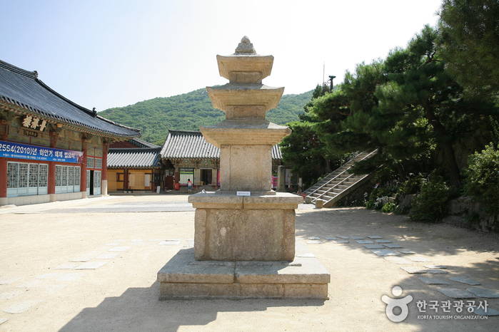 Beomeosa Temple (범어사)