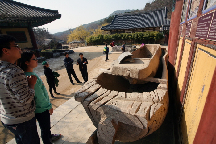 송광사 3대 명물의 하나인 비사리구시