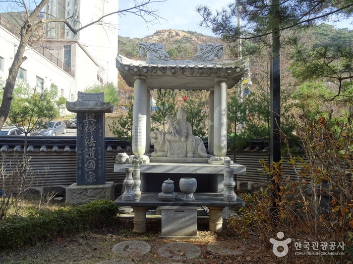 Temple Cheongansa (천간사)