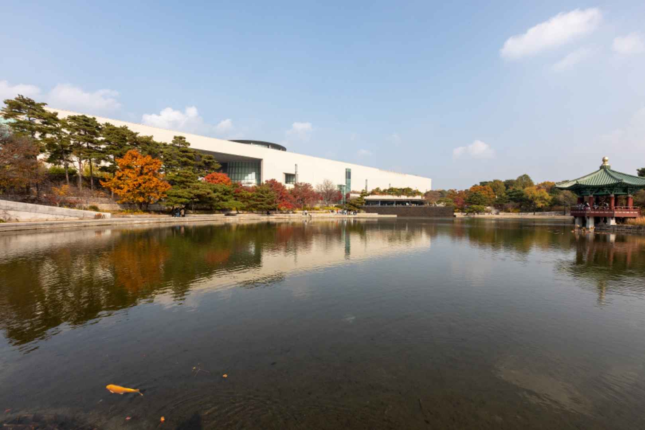 National Museum of Korea (국립중앙박물관)