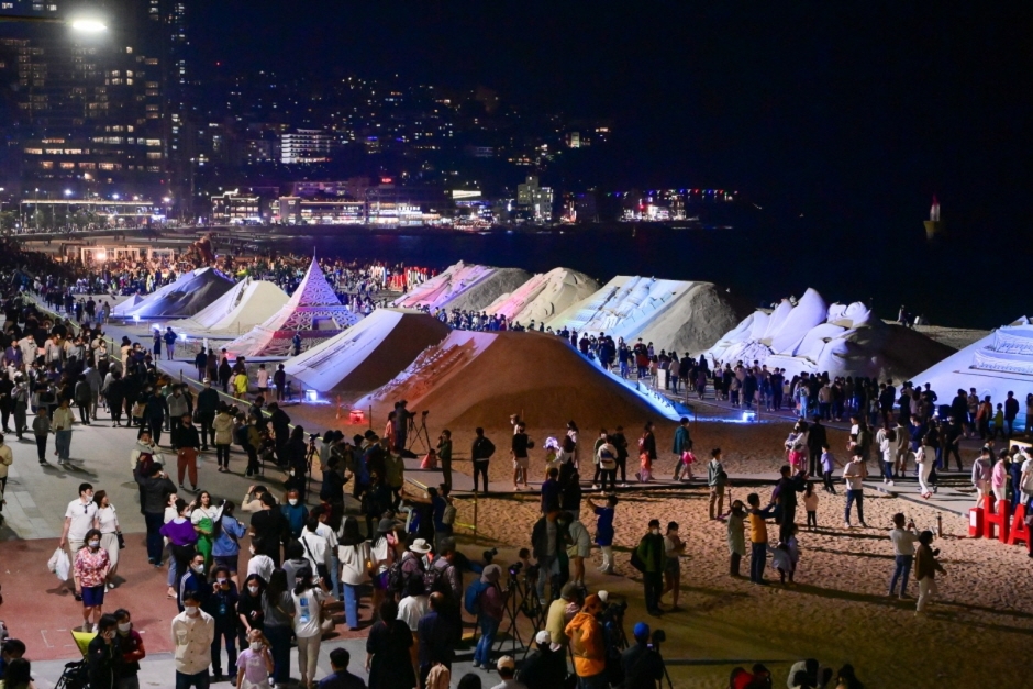 Haeundae Sandfestival (해운대 모래축제)