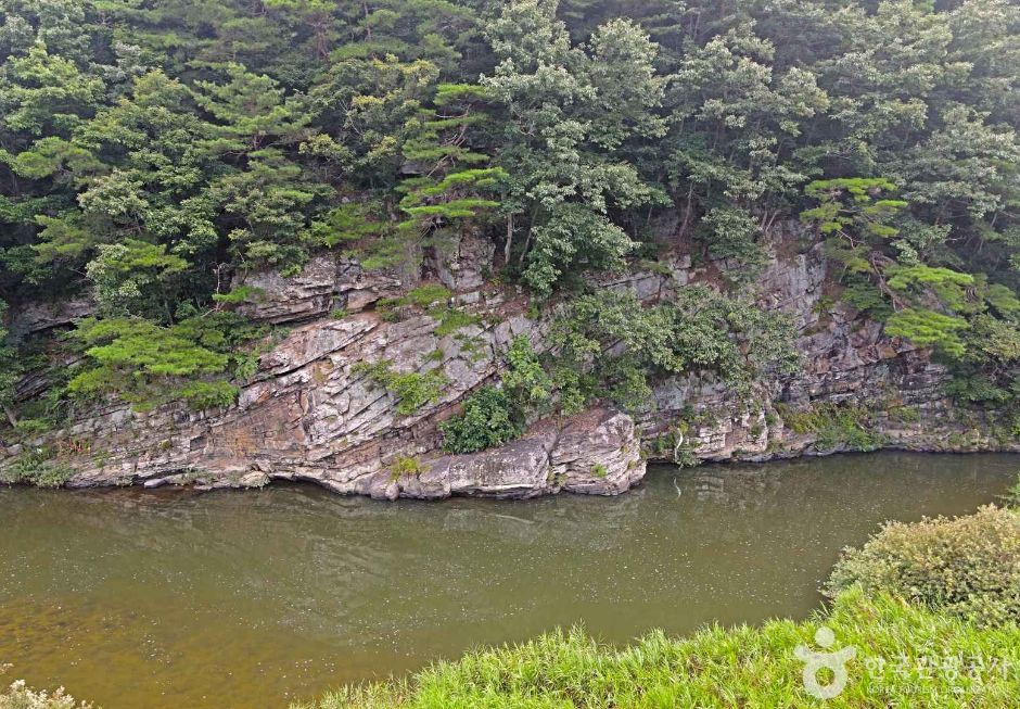 운교리 삼각주 퇴적층