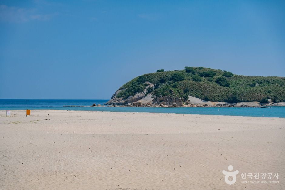 송지호 해수욕장