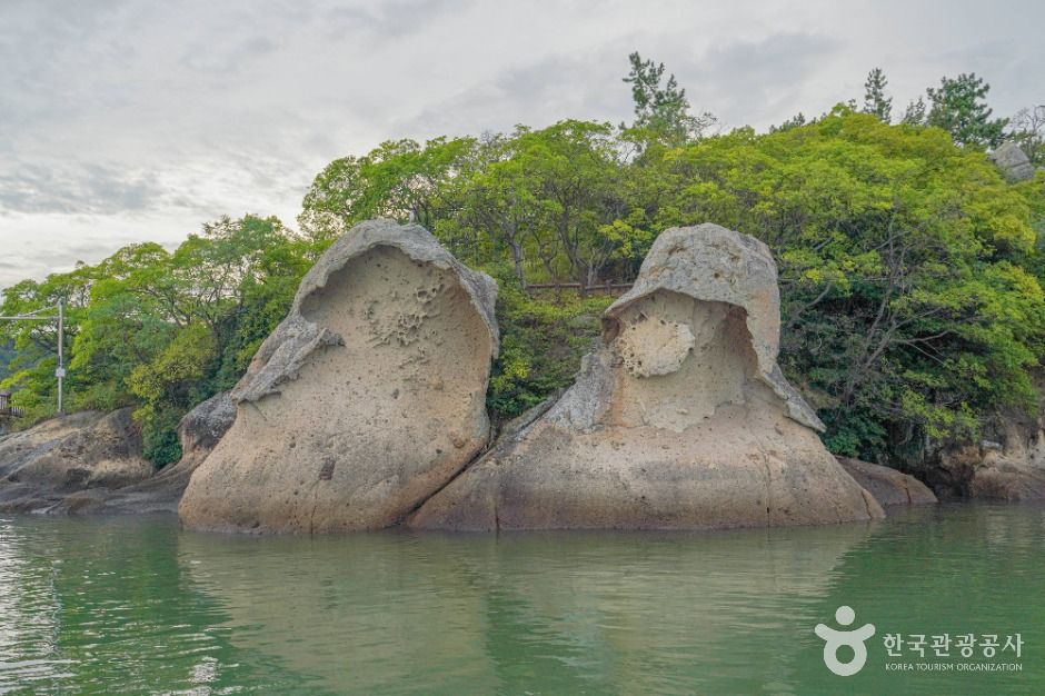 갓바위 문화타운