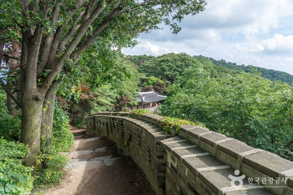 남한산성 탐방로