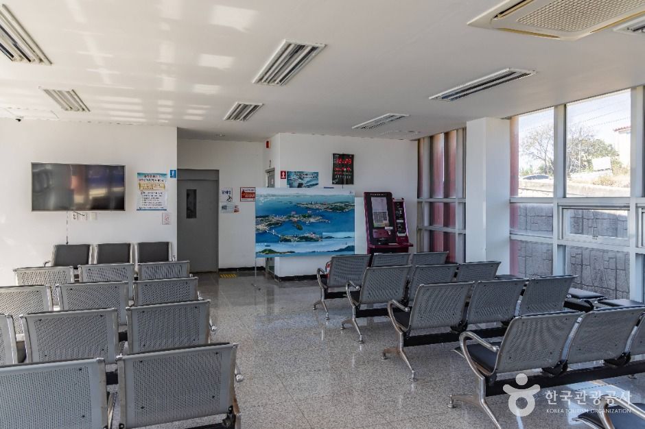 안좌복호여객선터미널