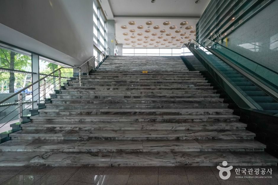 패션디자인개발지원센터