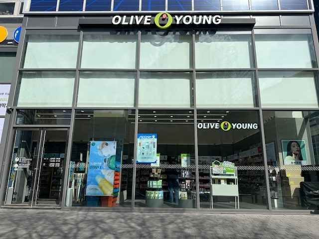 thumbnail-올리브영 마포구청역점-0