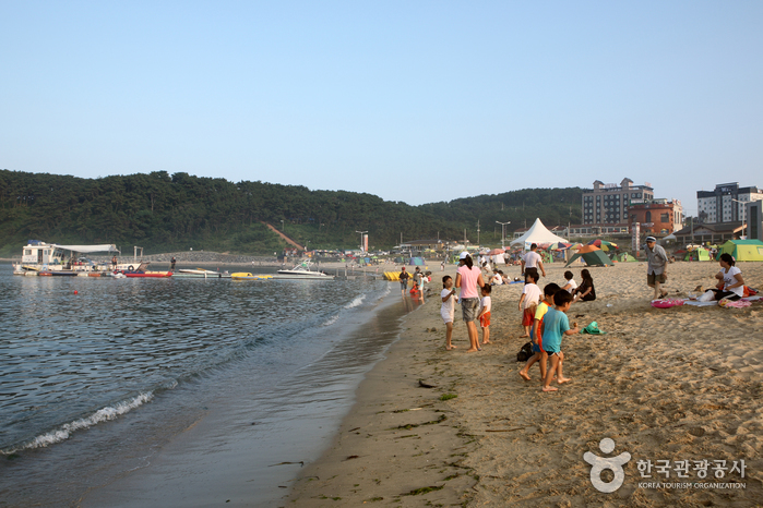 Ilsan Beach (Ulsan) (일산해수욕장-울산)