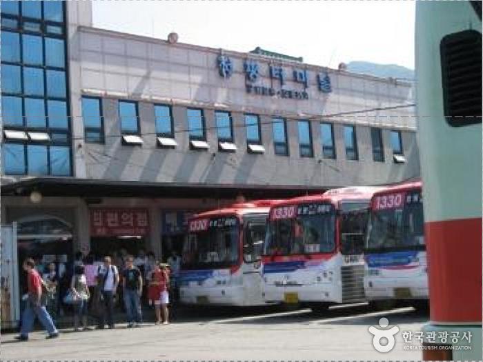 Terminal des bus de Cheongpyeong (청평버스터미널)