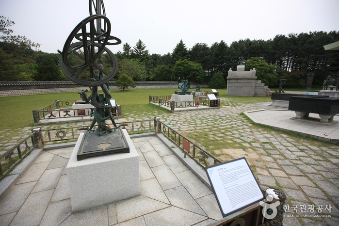 Yeongneung / Nyeongneung [UNESCO World Heritage] (여주 영릉(英陵)과 영릉(寧陵)) 