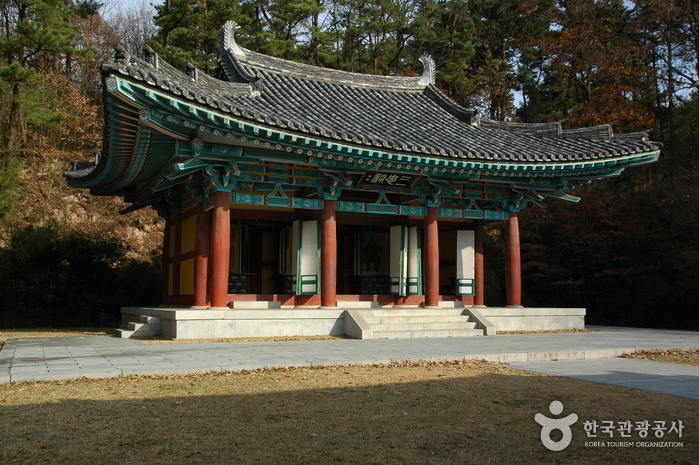 Busosanseong Fortress of Buyeo (부여 부소산성)