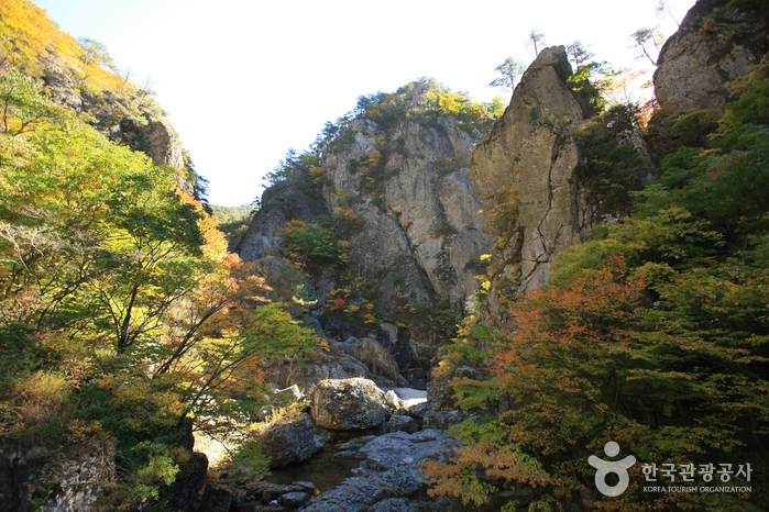 Parc national du Mt. Juwangsan (주왕산국립공원)