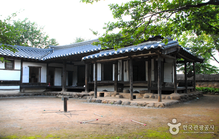 Cheongpung Cultural Heritage Complex (Cheongpung Cultural Heritage Complex)(청풍문화재단지)