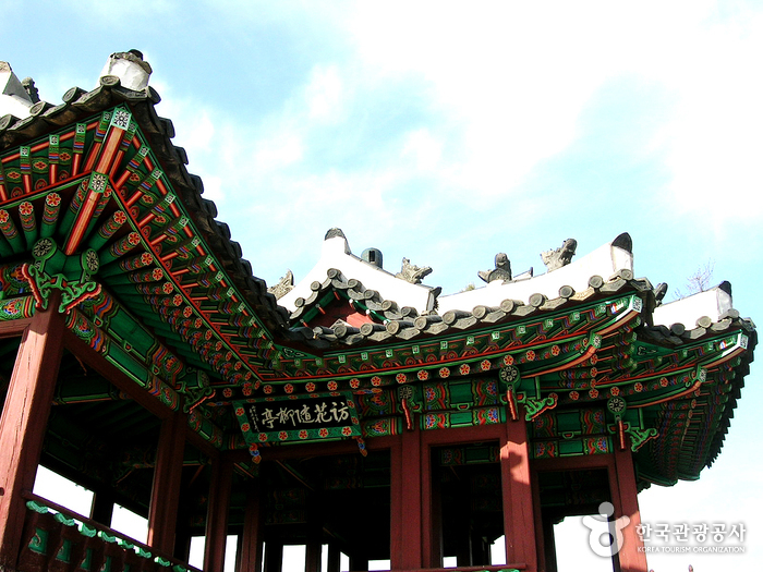Hwaseong Fortress [UNESCO World Heritage] (수원 화성 [유네스코 세계문화유산])