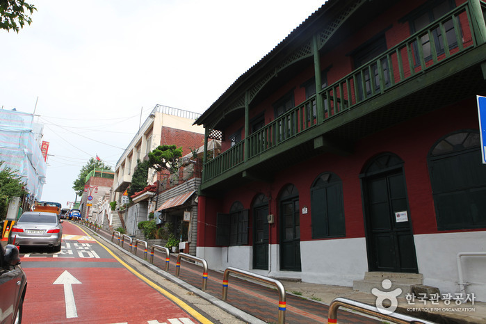 Calle Gaehangjang (Mercado Abierto) (개항장 거리)