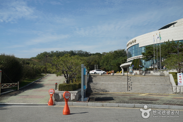 Kultur- und Kunstzentrum Sejong (세종문화예술회관)