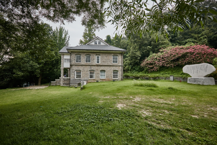 Missionary Wilson's House (우일선 선교사 사택)