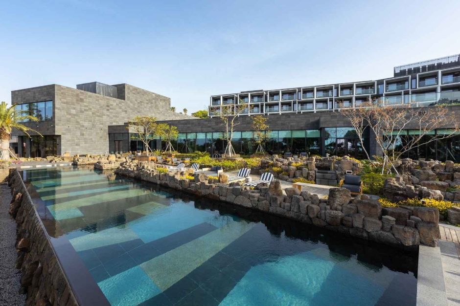 Oreve Hot Spring & Spa (오레브핫스프링앤스파)