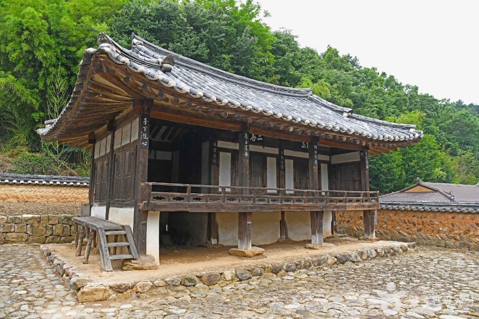 영동 삼괴당