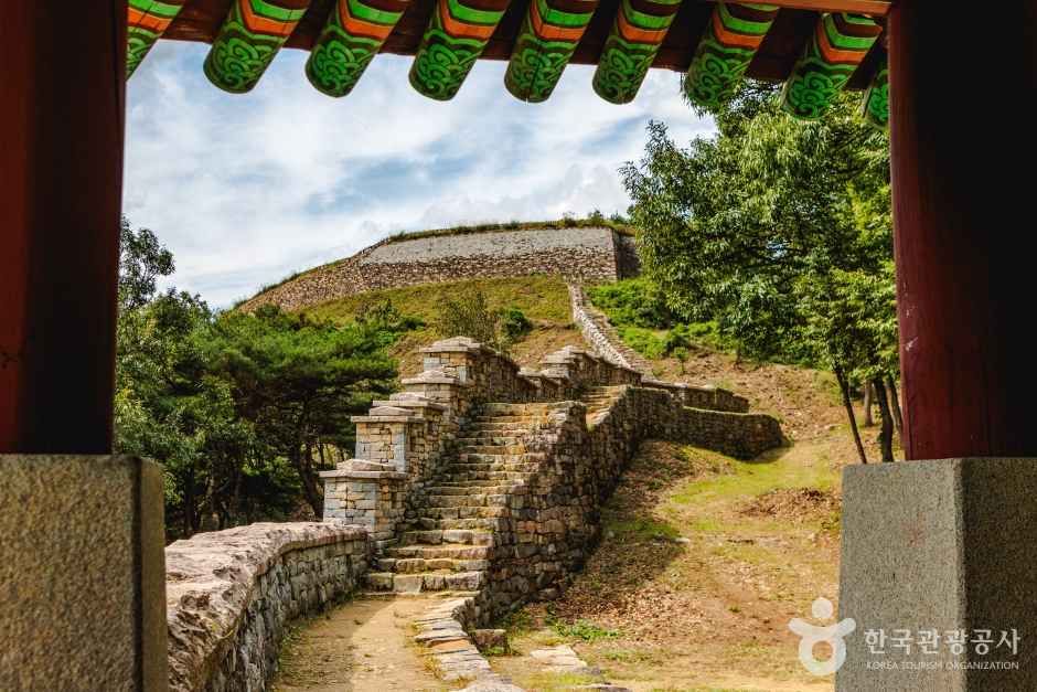 고모산성