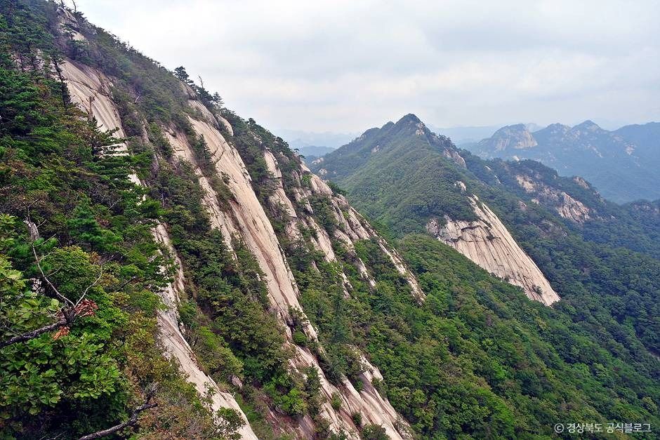 조령산