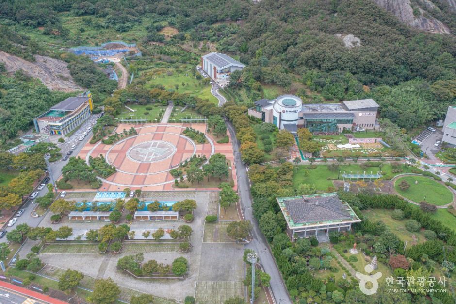 갓바위 문화타운