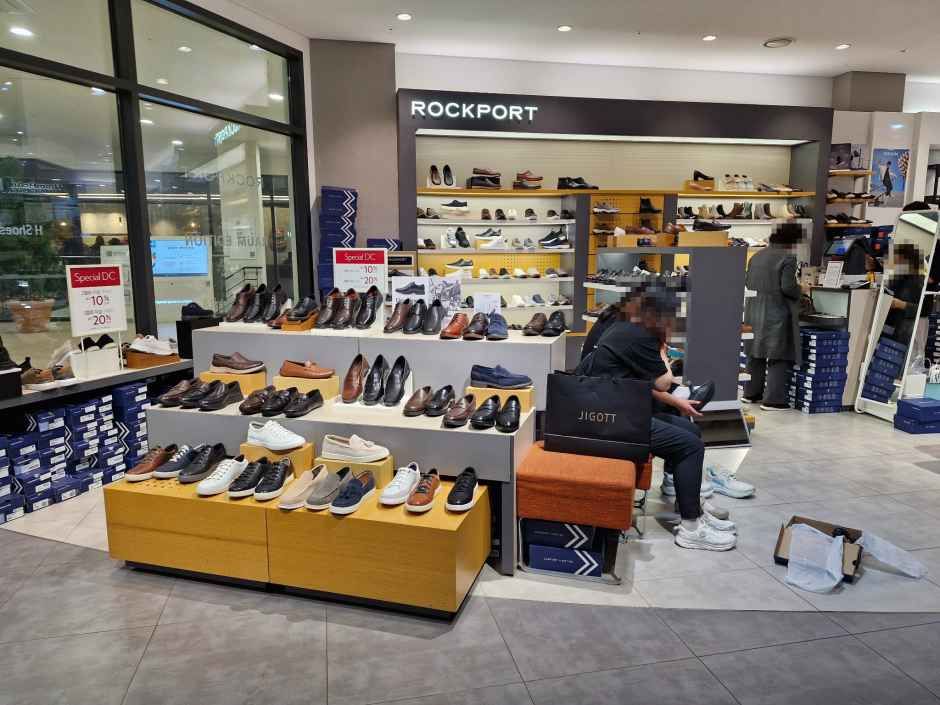 Rockport - Hyundai Premium Outlets Gimpo Branch [Tax Refund Shop](락포트 현대프리미엄아울렛 김포점)