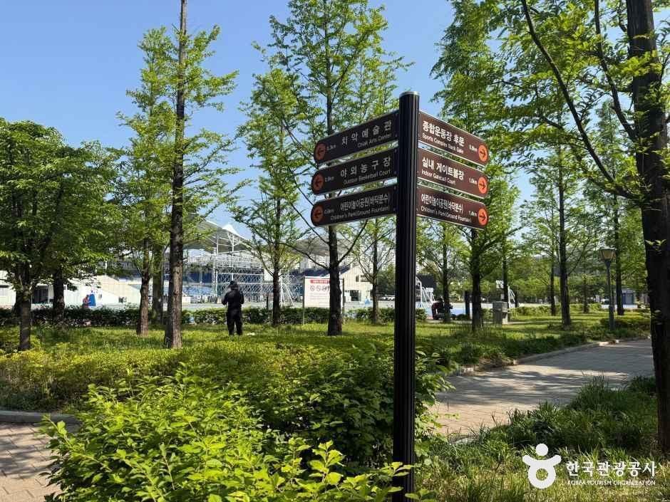 thumbnail-원주젊음의광장-3