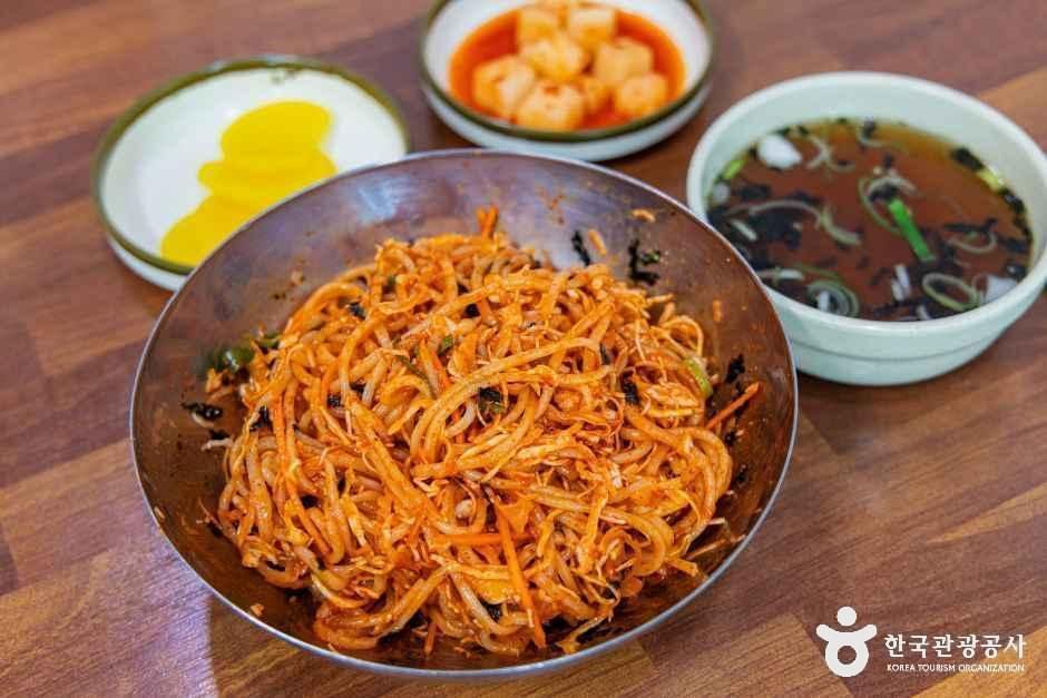 thumbnail-한양쫄면-4