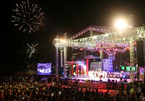 Busan Sea Festival (부산 바다축제)