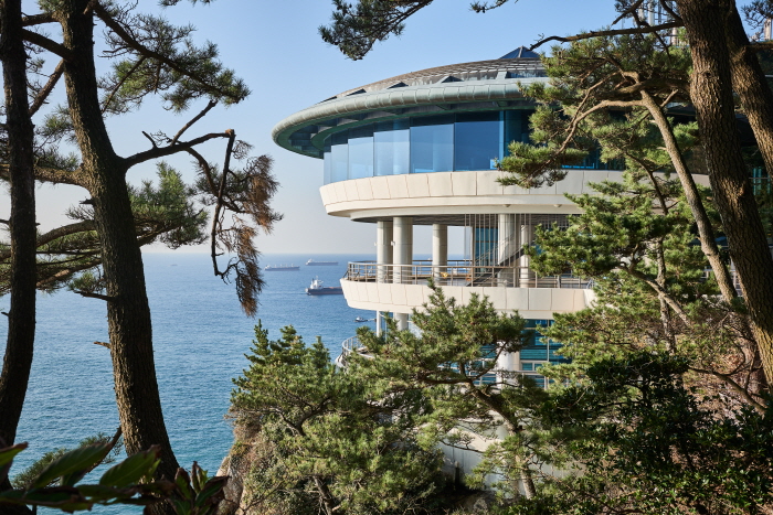 Taejongdae (Parque Nacional Geológico en Busan) (태종대 (부산 국가지질공원))