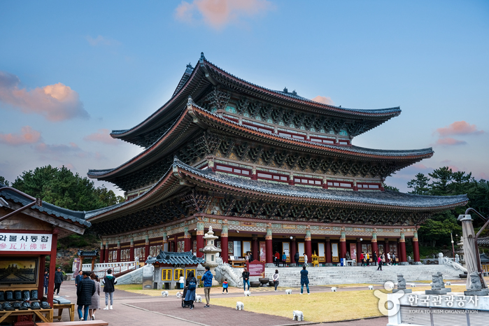 Templo Yakcheonsa (약천사)