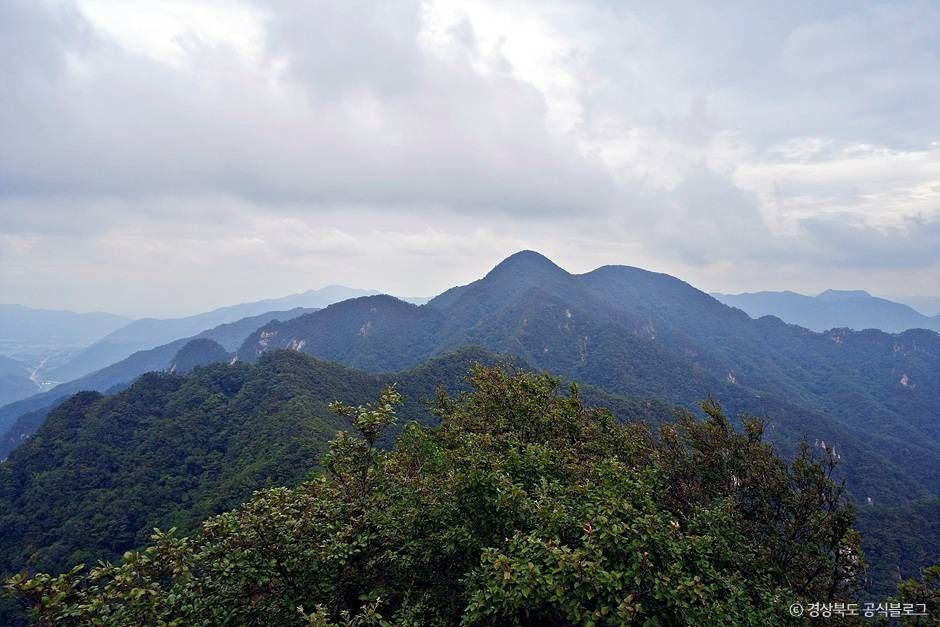조령산