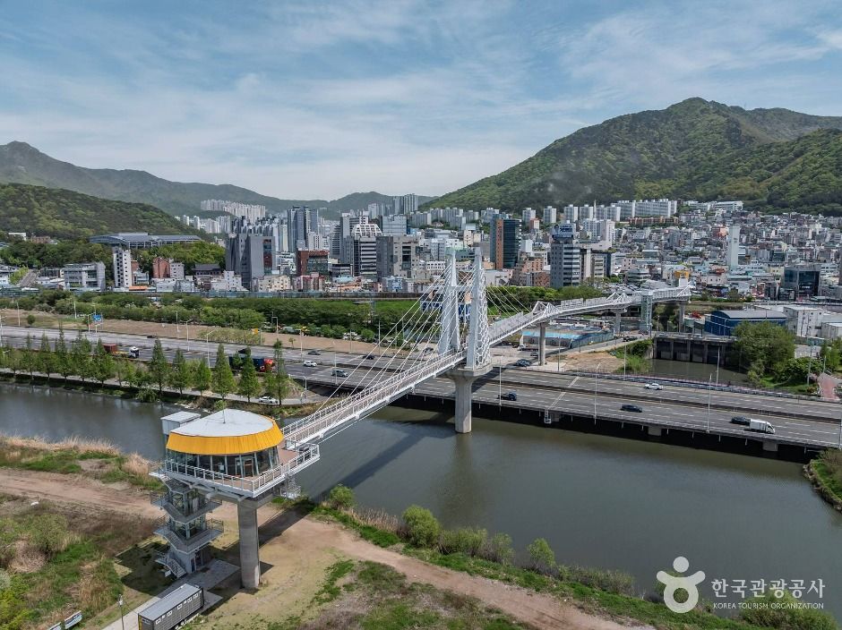 thumbnail-금빛노을브릿지-16