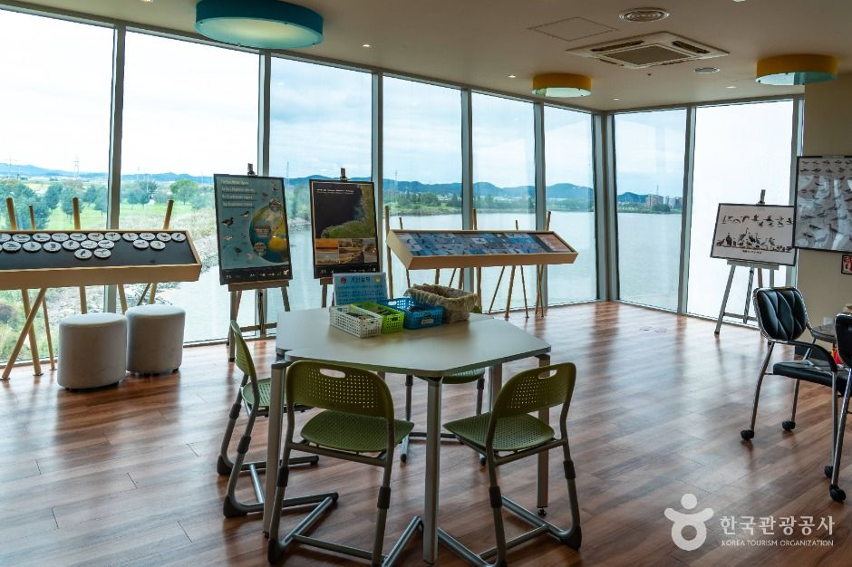 서천군 조류생태전시관