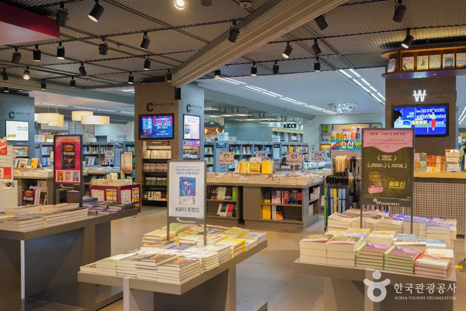 서울_영풍문고 종로점 (2)