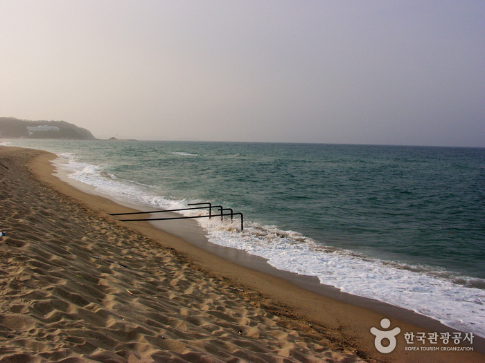 Naksan Beach (낙산해수욕장)