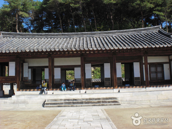 Yeongneung / Nyeongneung [UNESCO World Heritage] (여주 영릉(英陵)과 영릉(寧陵)) 