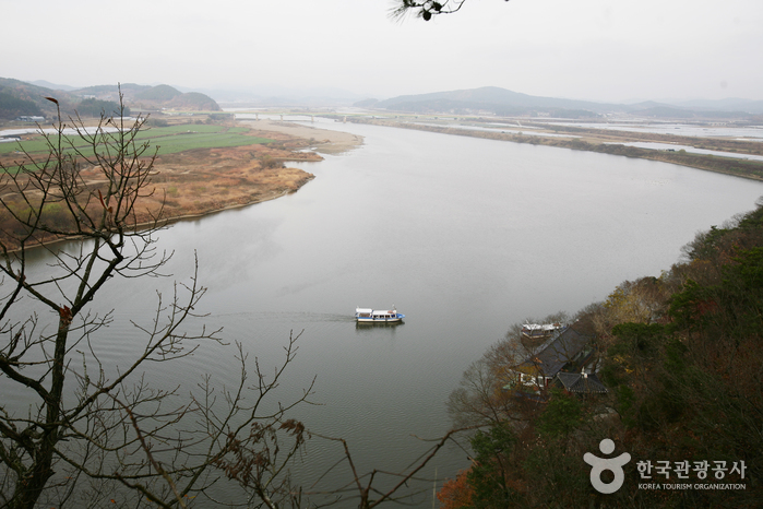 Busosanseong Fortress of Buyeo (부여 부소산성)