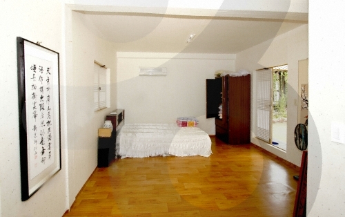Gokjeongjae House (Geumhwallakji) (곡전재 전통한옥펜션)