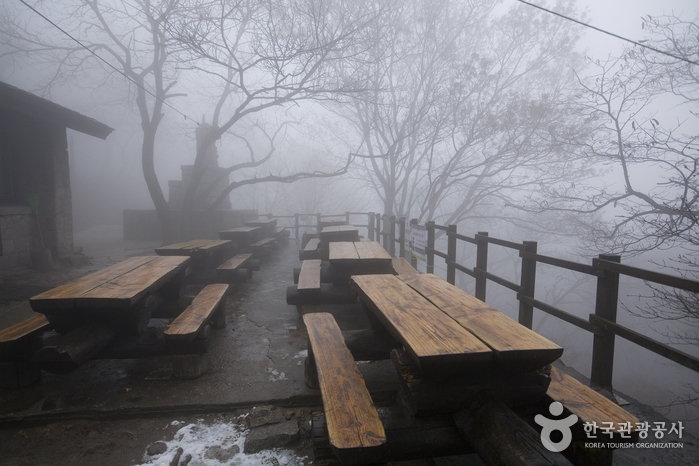 Bukhansan National Park (북한산국립공원)
