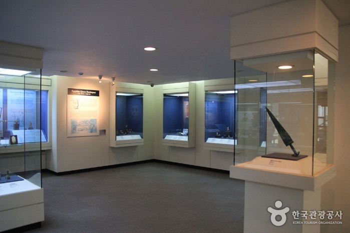 Музей библейских реликвий Пхёнган (평강성서유물 박물관)