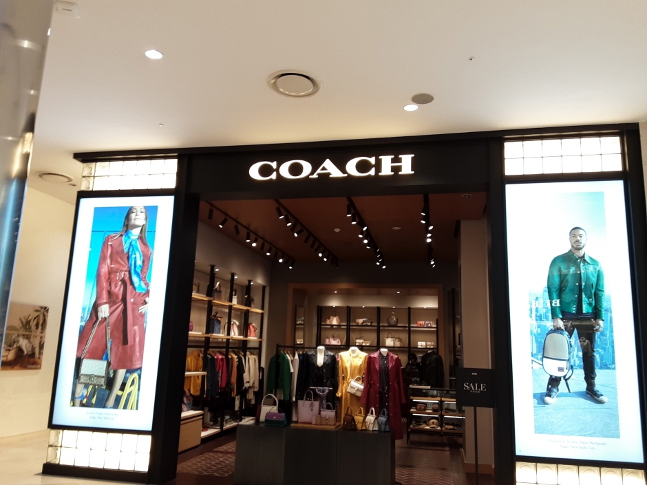 Coach - Shinsegae Centum City Branch [Tax Refund Shop] (코우치 신세계센텀)